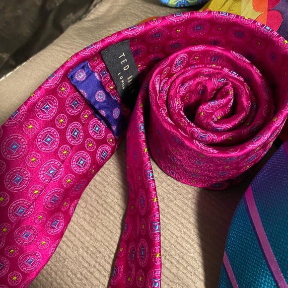 Ted Baker Bundle of 5 ties - Picture 9 of 14
